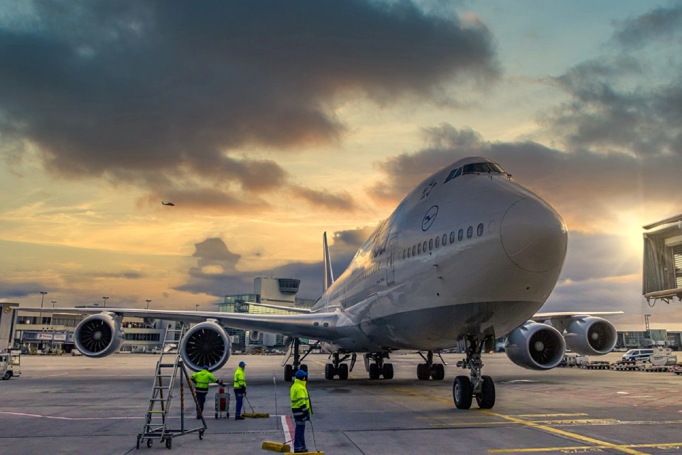 transporte aereo de mercancias nuestro compromiso